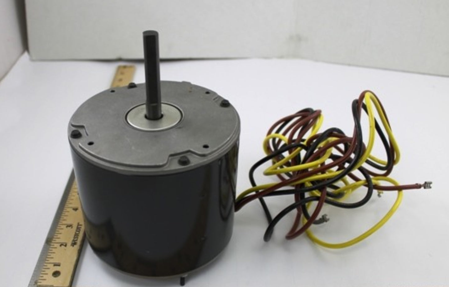 International Comfort Products | 34329503 | 1/3HP 460V Single Phase Fan Motor